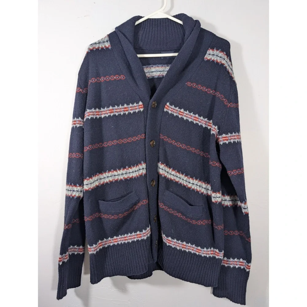J. Crew Men's Cardigan Shawl Collar Blue Red Striped 100% Lambs Wool Medium‎